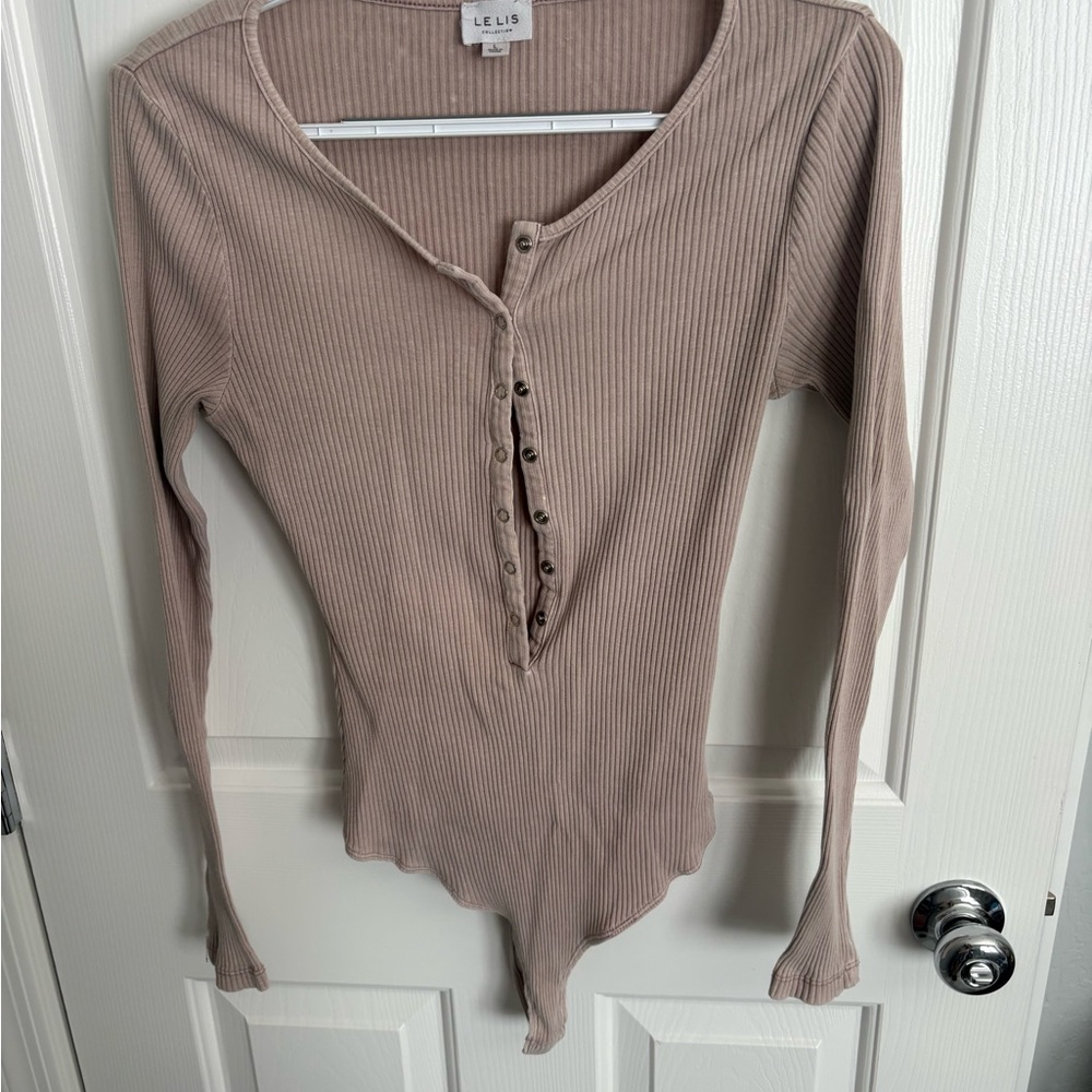 Le Lis Ribbed Button-Front Bodysuit - Cream